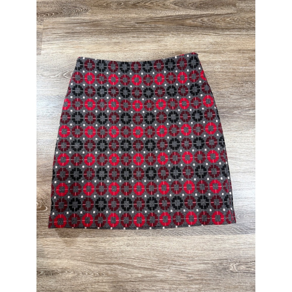 Talbots Mini Skirt Size 8 Red‎ Grey Geometric Medallion Wool Blend A-Line